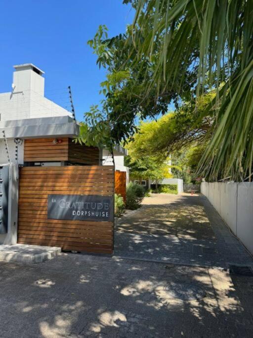 Luxury Townhouse In Stellenbosch Central Zewnętrze zdjęcie